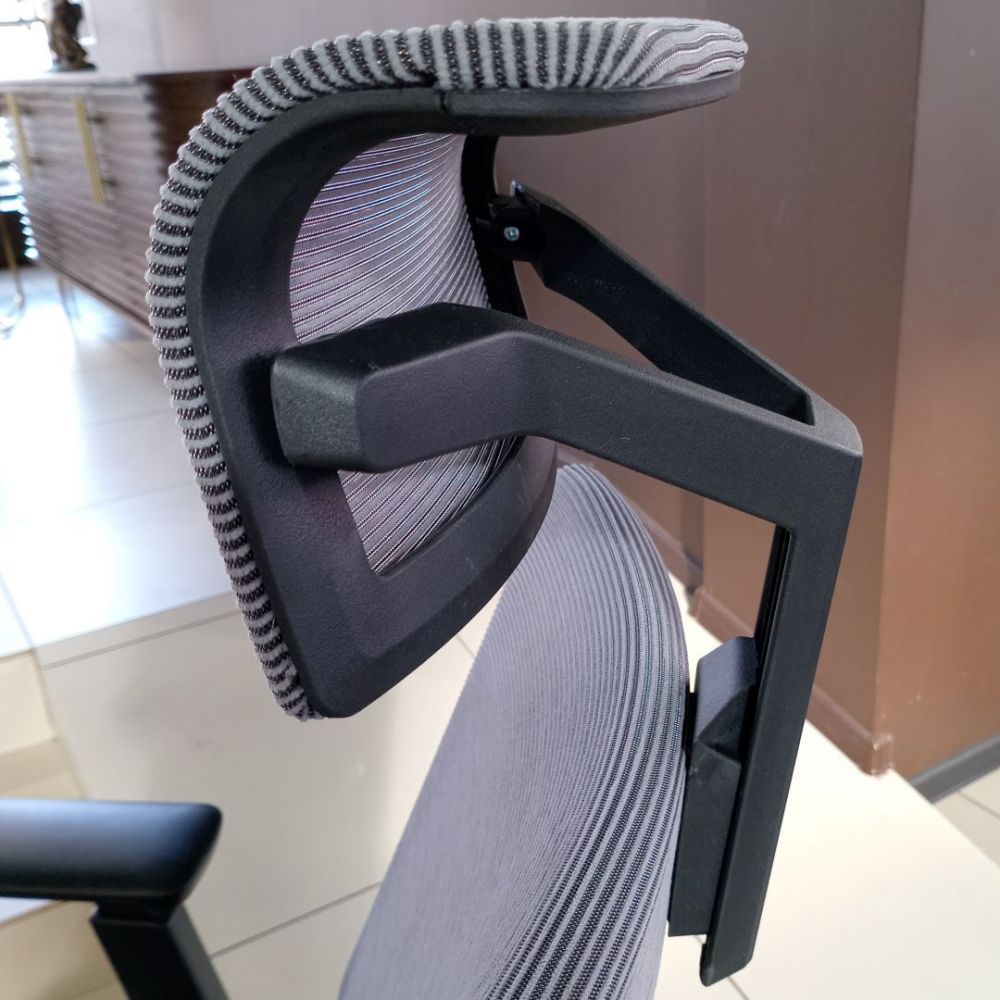 фото "S6" Кресло офисное (серое)