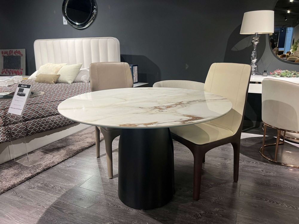 фото "Fusion" Обеденный стол