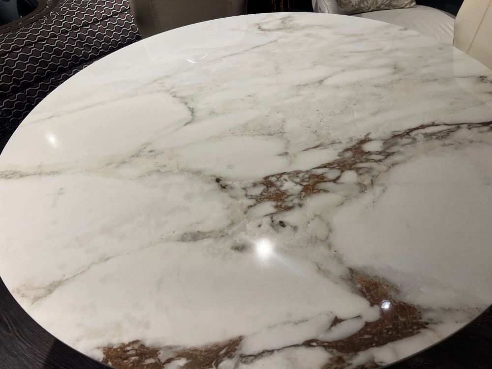 фото "Fusion" Обеденный стол