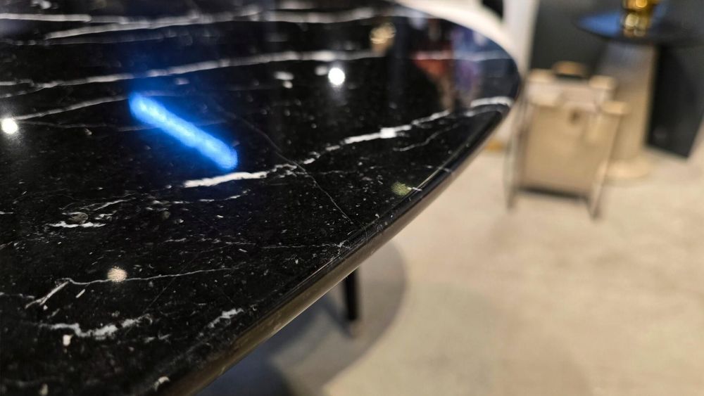 фото "Rocco" Обеденный стол