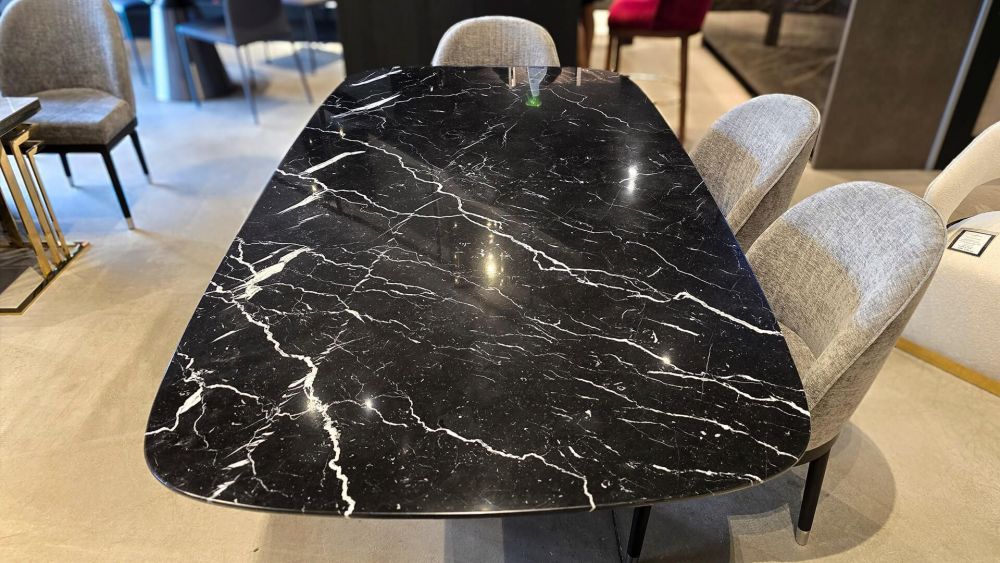 фото "Rocco" Обеденный стол