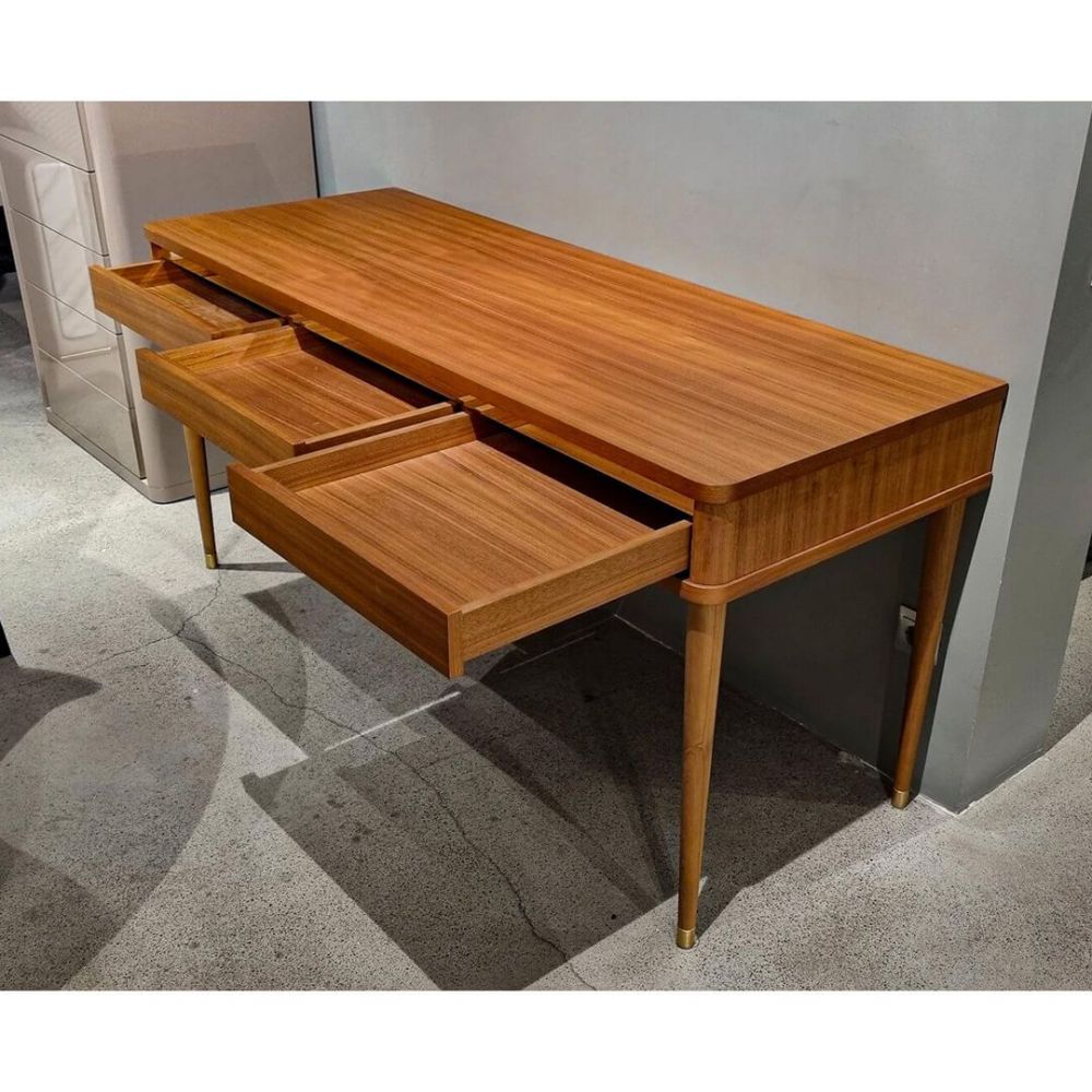 фото "Infinity AF5002" Стол письменный