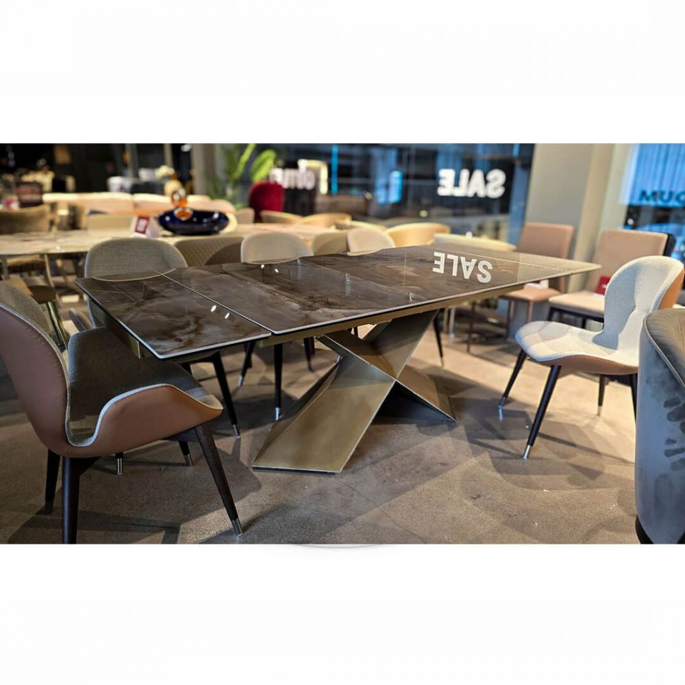 фото "Cross-A motion" Обеденный стол