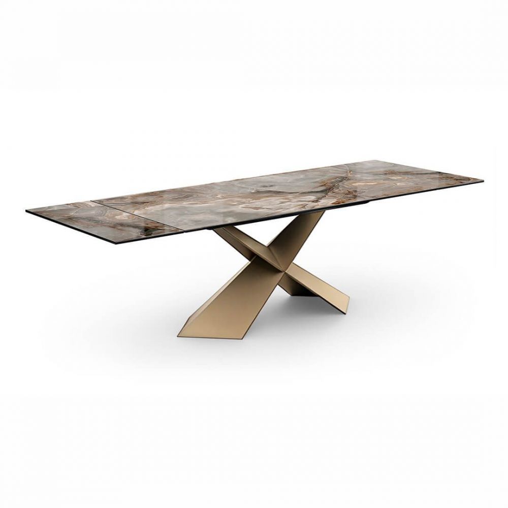 фото "Cross-A motion" Обеденный стол