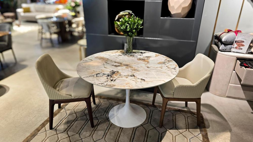 фото "Flame" Обеденный стол