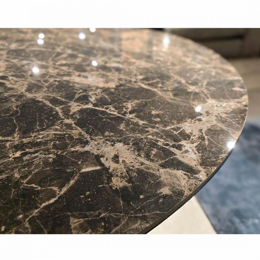 фото "Flame" Обеденный стол