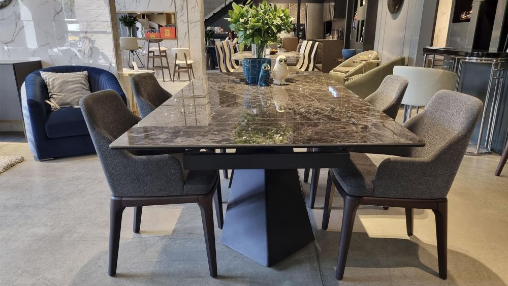 фото "Cross-A motion" Обеденный стол