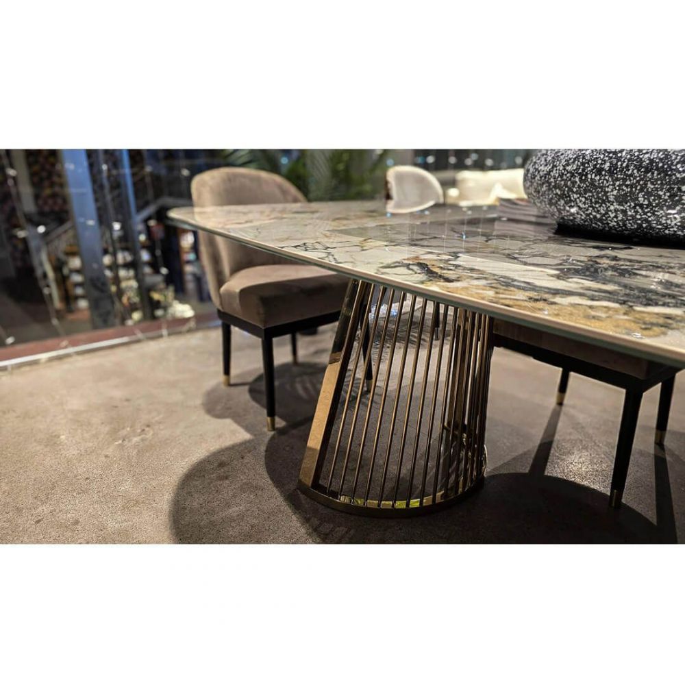 фото "Голден Гэйт" Обеденный стол