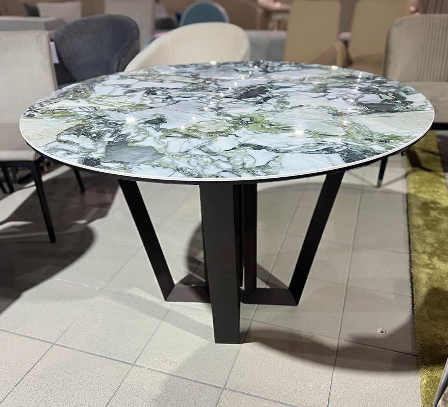 фото "Pino round" Обеденный стол