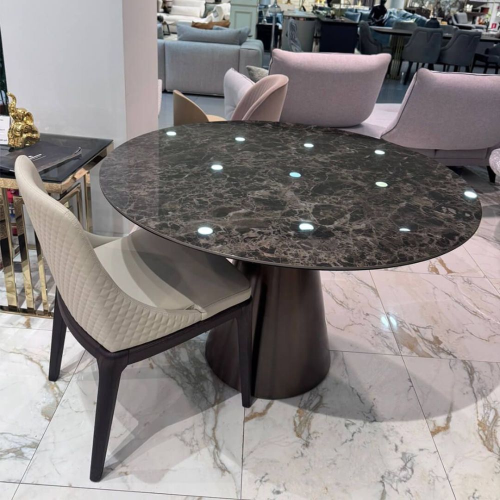 фото "Eliot Ceramics premium" Обеденный стол