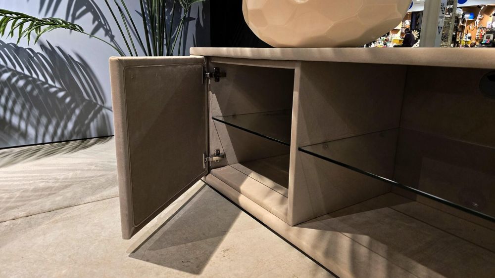 фото "Infinity soft E" ТВ-тумба