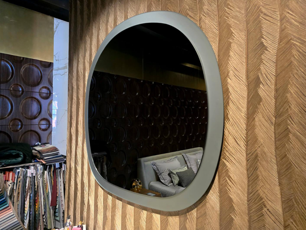 фото "Lodovico" Зеркало