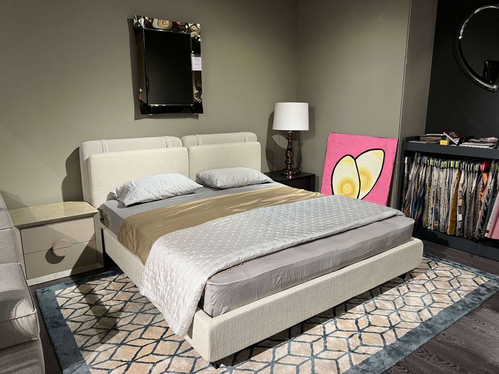 фото "Bally" Двуспальная кровать