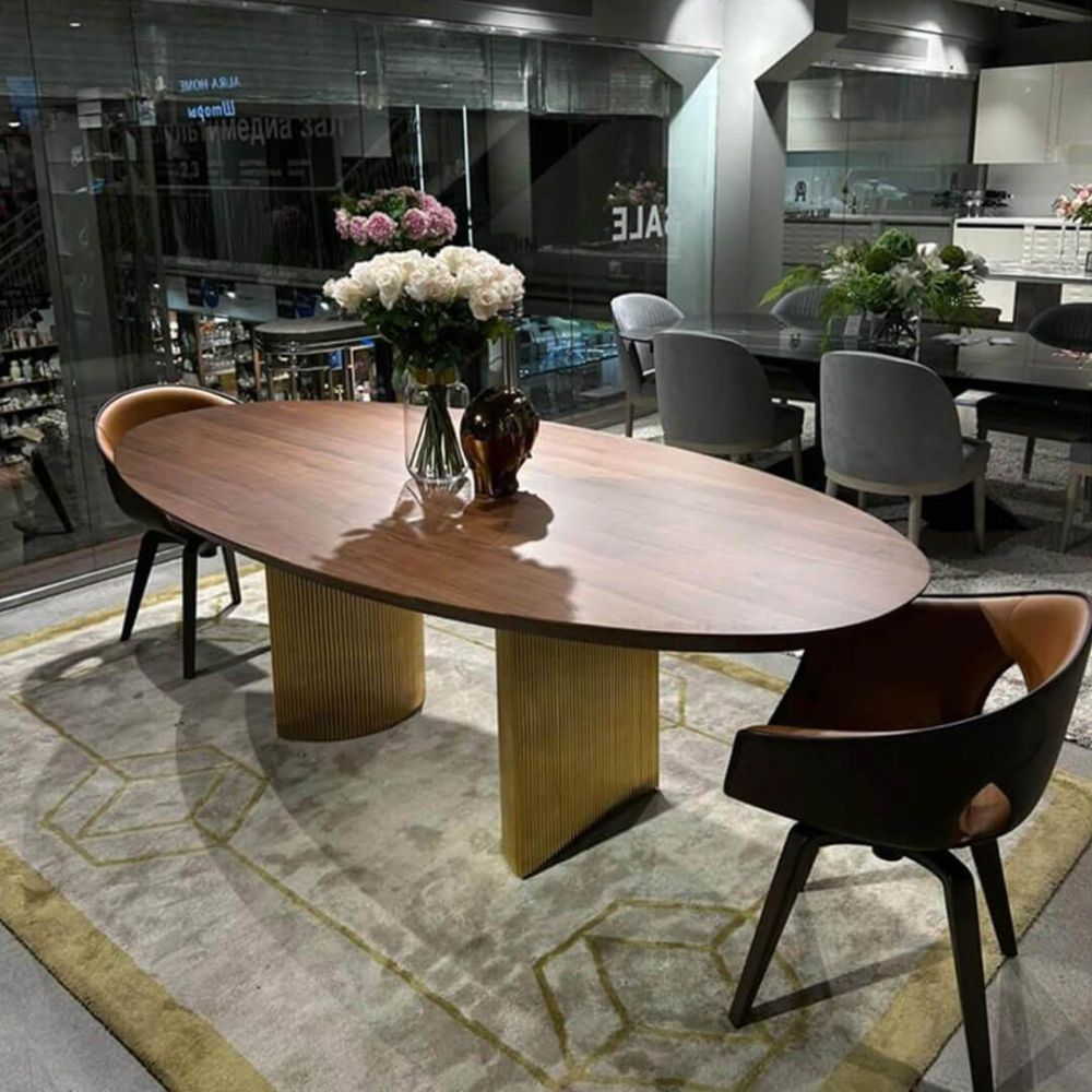 фото "Плиссе" Обеденный стол