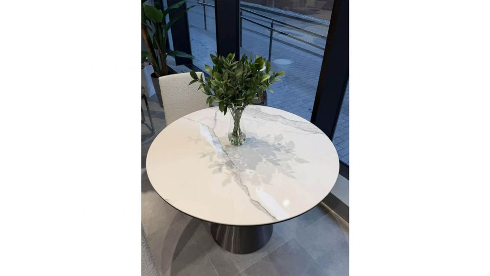 фото "Eliot Ceramics premium" Обеденный стол