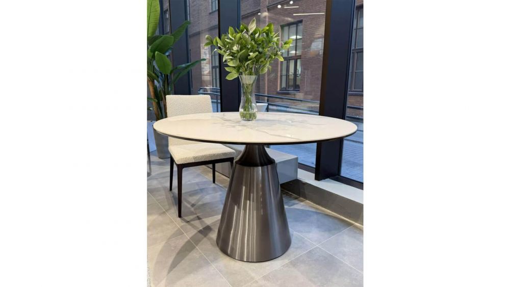 фото "Eliot Ceramics premium" Обеденный стол