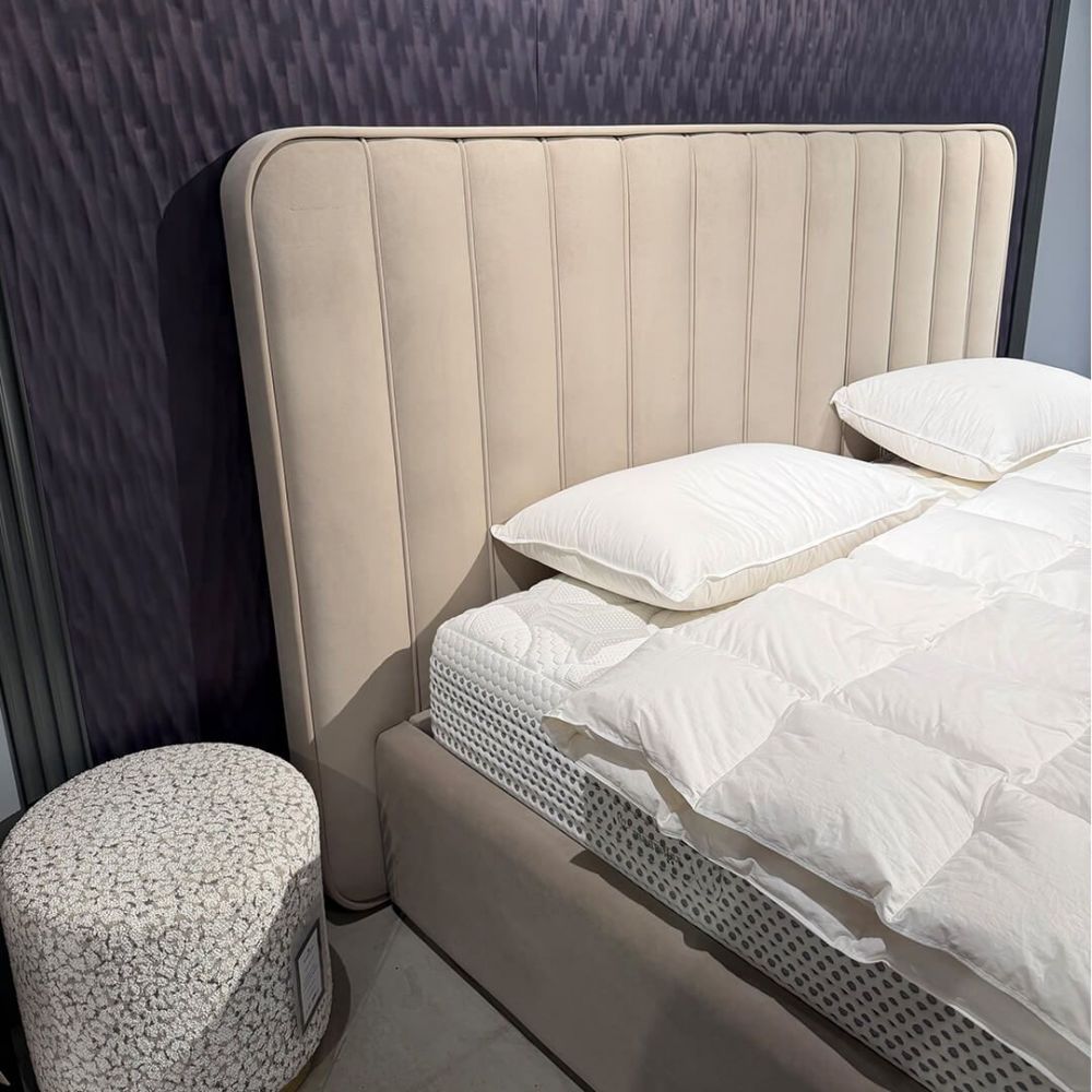 фото "Soho-B" Кровать двуспальная