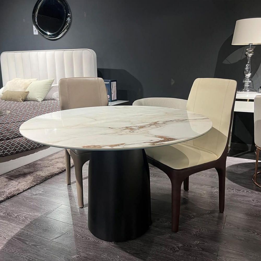 фото "Fusion" Обеденный стол